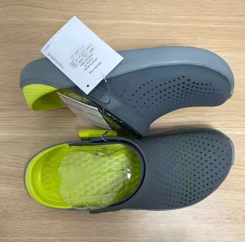 【Malaysia New Stock】CROCS Hot LiteRide Clog Unisex Basic Sandals Flip Comfortable Men and Women Outdoor Hole Shoes
